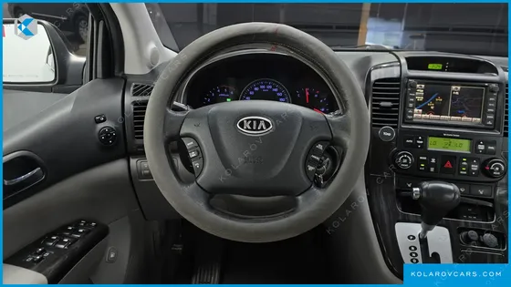 KIA CARNIVAL NEW CARNIVAL LIMOUSINE GLX