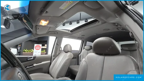 KIA CARNIVAL NEW CARNIVAL LIMOUSINE GLX