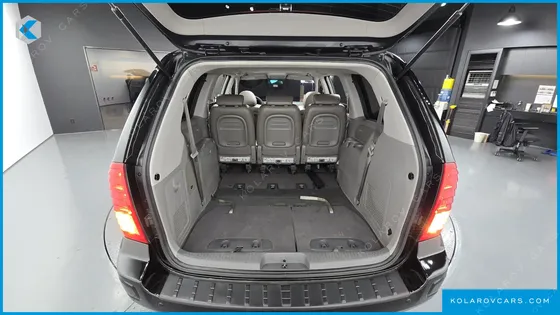 KIA CARNIVAL NEW CARNIVAL LIMOUSINE GLX