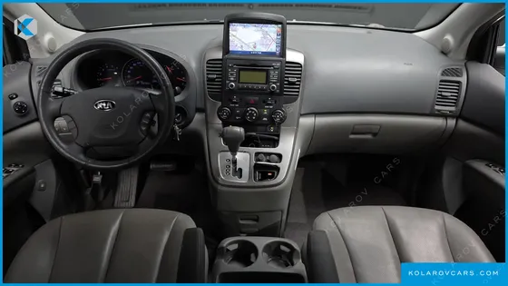 KIA CARNIVAL GRAND CARNIVAL GLX