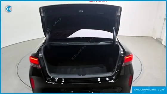 KIA K5 NOBLESSE