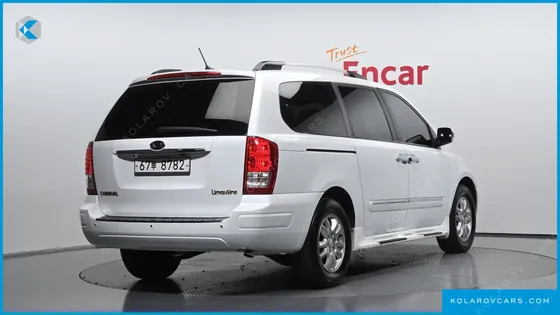 KIA CARNIVAL NEW CARNIVAL LIMOUSINE GLX