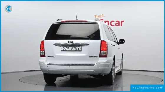 KIA CARNIVAL NEW CARNIVAL LIMOUSINE GLX