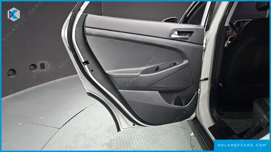 HYUNDAI TUCSON DIESEL 2.0 2WD