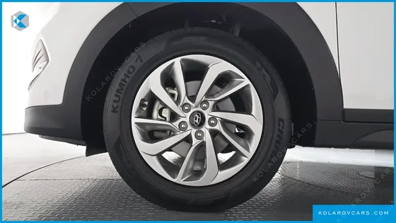 HYUNDAI TUCSON DIESEL 2.0 2WD