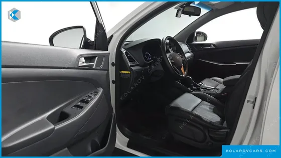 HYUNDAI TUCSON DIESEL 2.0 2WD