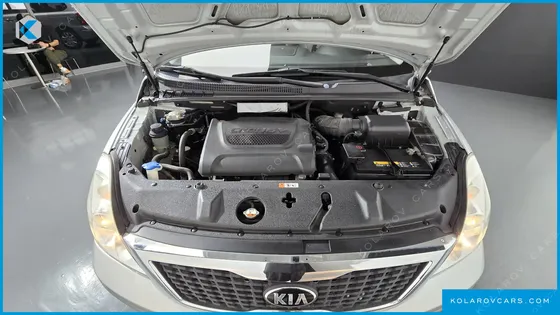 KIA CARNIVAL NEW CARNIVAL GLX
