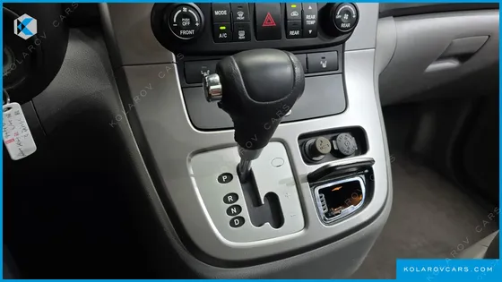 KIA CARNIVAL NEW CARNIVAL GLX