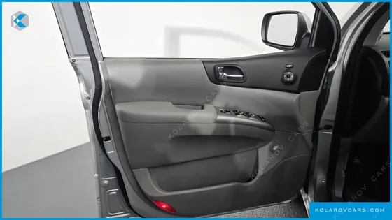 KIA CARNIVAL NEW CARNIVAL GLX