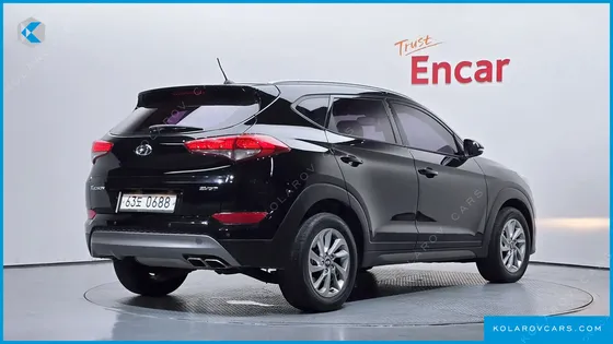 HYUNDAI TUCSON DIESEL 2.0 2WD