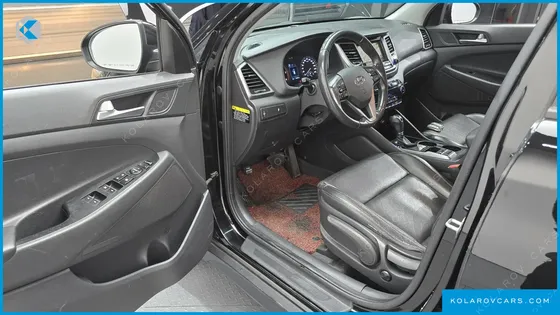 HYUNDAI TUCSON DIESEL 2.0 2WD