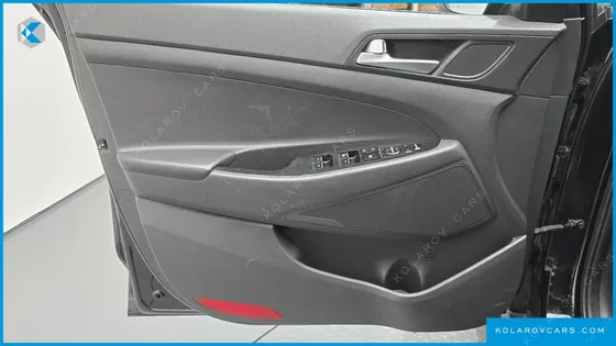 HYUNDAI TUCSON DIESEL 2.0 2WD