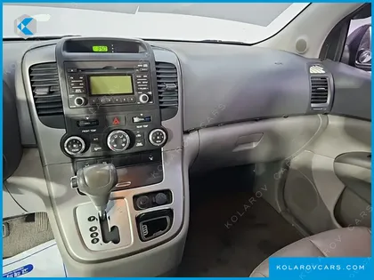 KIA CARNIVAL GRAND CARNIVAL GLX