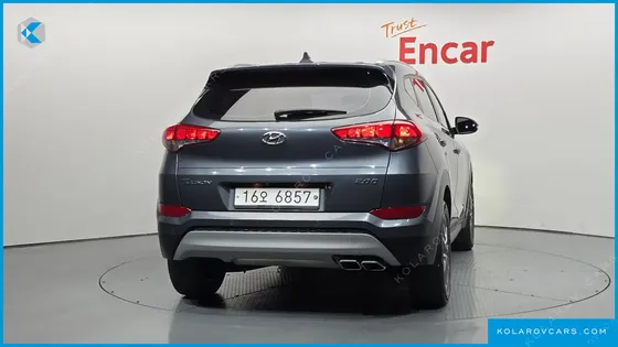 HYUNDAI TUCSON DIESEL 2.0 2WD