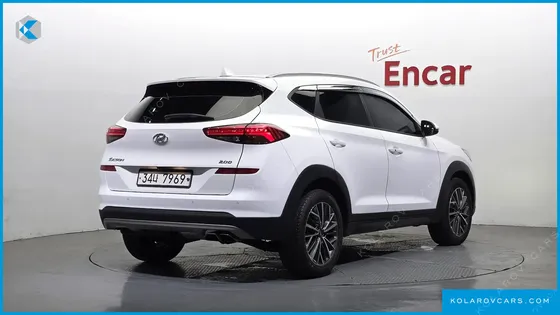 HYUNDAI TUCSON DIESEL 2.0 2WD