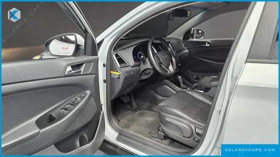 HYUNDAI TUCSON DIESEL 2.0 2WD