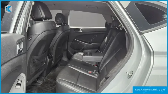 HYUNDAI TUCSON DIESEL 2.0 2WD