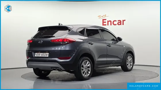 HYUNDAI TUCSON DIESEL 2.0 2WD