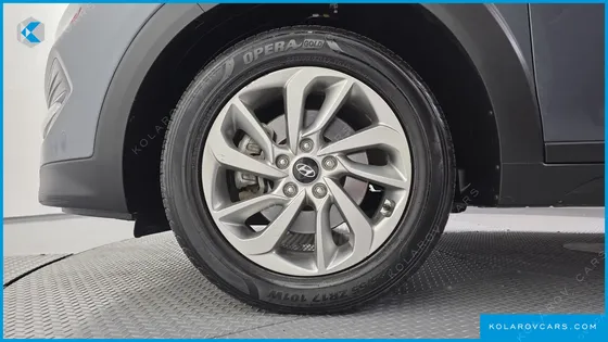 HYUNDAI TUCSON DIESEL 2.0 2WD