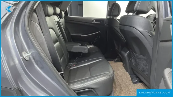 HYUNDAI TUCSON DIESEL 2.0 2WD