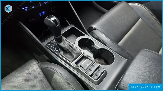 HYUNDAI TUCSON DIESEL 2.0 2WD