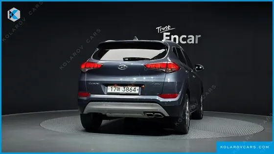 HYUNDAI TUCSON DIESEL 2.0 2WD