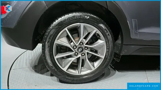 HYUNDAI TUCSON DIESEL 2.0 2WD