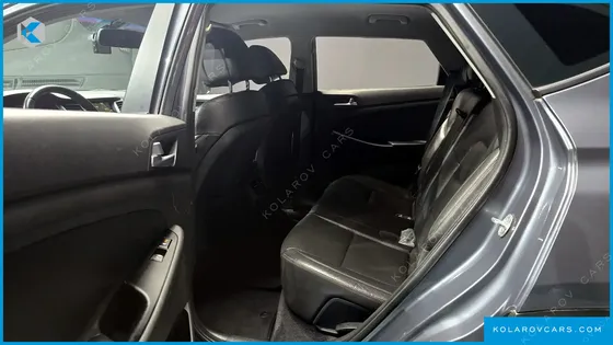 HYUNDAI TUCSON DIESEL 2.0 2WD