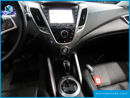 HYUNDAI VELOSTER PYL