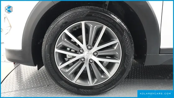 HYUNDAI TUCSON DIESEL 2.0 2WD