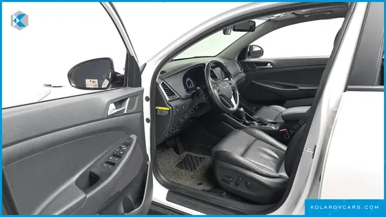 HYUNDAI TUCSON DIESEL 2.0 2WD