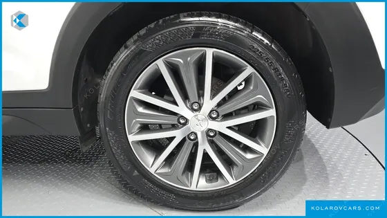 HYUNDAI TUCSON DIESEL 2.0 2WD