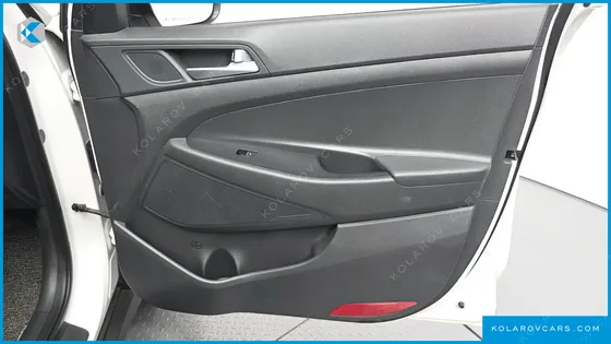 HYUNDAI TUCSON DIESEL 2.0 2WD