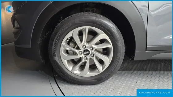 HYUNDAI TUCSON DIESEL 1.7 2WD