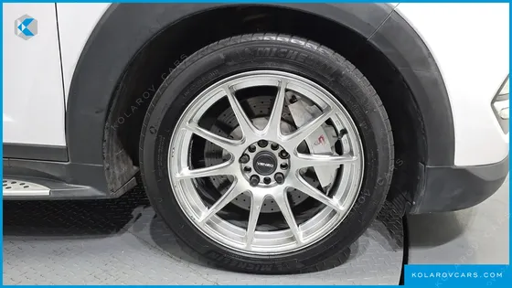 HYUNDAI TUCSON DIESEL 2.0 2WD