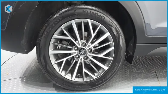 HYUNDAI TUCSON DIESEL 2.0 2WD