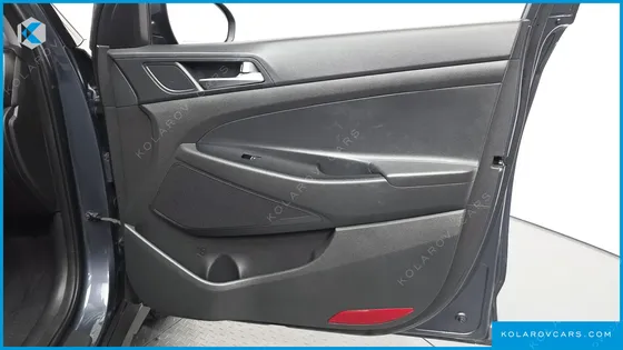 HYUNDAI TUCSON DIESEL 2.0 2WD