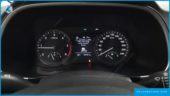 HYUNDAI TUCSON DIESEL 2.0 2WD