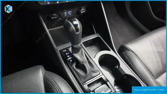 HYUNDAI TUCSON DIESEL 2.0 2WD