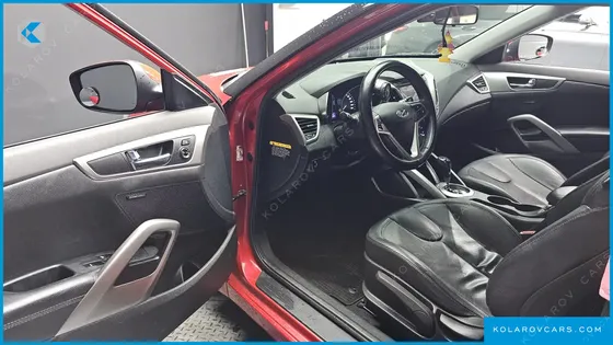 HYUNDAI VELOSTER UNIQUE