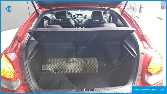 HYUNDAI VELOSTER UNIQUE