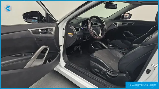 HYUNDAI VELOSTER DCT PACK