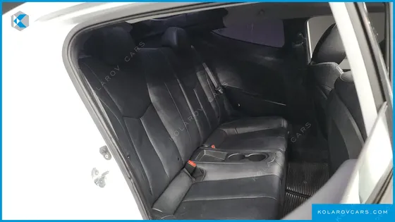 HYUNDAI VELOSTER UNIQUE