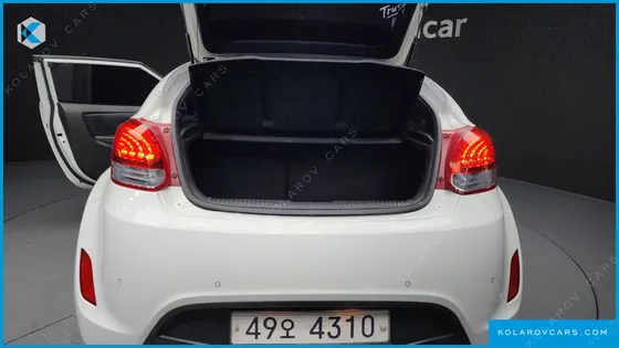 HYUNDAI VELOSTER UNIQUE