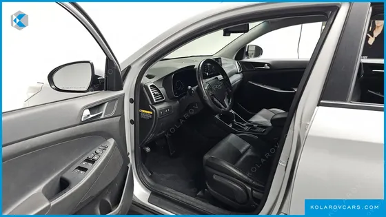 HYUNDAI TUCSON DIESEL 2.0 2WD