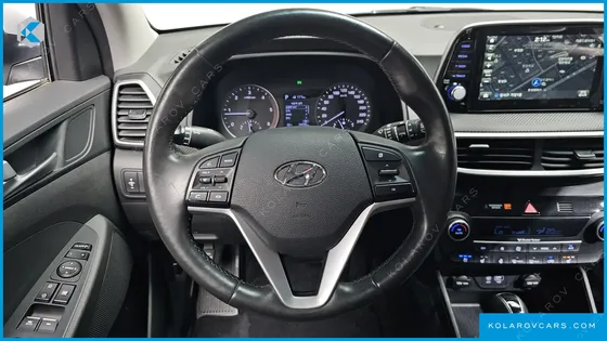 HYUNDAI TUCSON DIESEL 2.0 2WD
