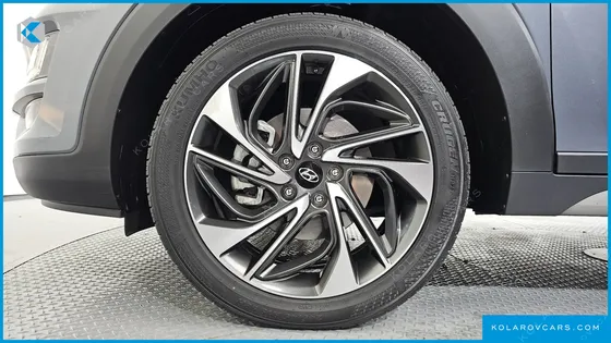 HYUNDAI TUCSON DIESEL 2.0 2WD