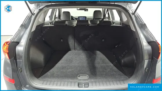 HYUNDAI TUCSON DIESEL 2.0 2WD