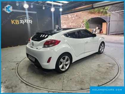 HYUNDAI VELOSTER UNIQUE
