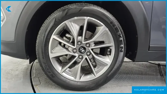 HYUNDAI TUCSON DIESEL 2.0 2WD
